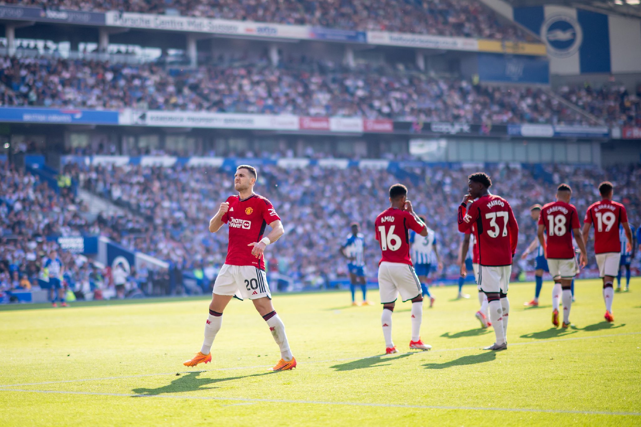 了后防线 了后防线